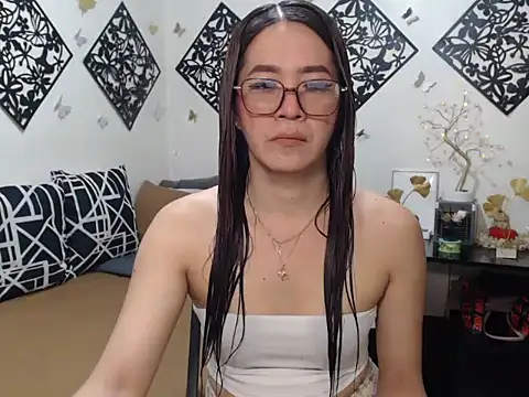 Snapshot of TheMISTRESSx69 chatting on February 2026 12:43:02 PM TheMISTRESSx69 online show from February 2026 12:43:02 PM