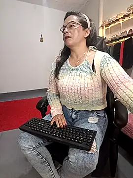 SolVegaNaciente online show from March 2026 03:44:01 AM