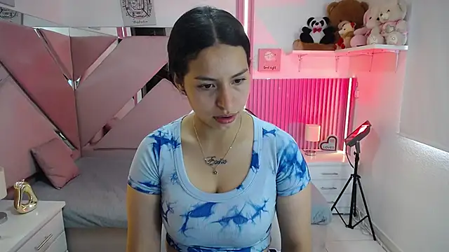 Snapshot of Mia_garcia28 chatting on June 2026 01:49:01 PM Mia garcia28 online show from June 2026 01:49:01 PM