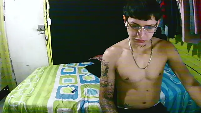 Snapshot of Ebebyjuan chatting on April 2026 10:35:02 AM Ebebyjuan online show from April 2026 10:35:02 AM