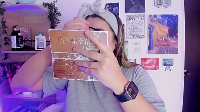 Snapshot of Lana_Herondale chatting on September 2025 09:05:02 PM Lana Herondale online show from September 2025 09:05:02 PM