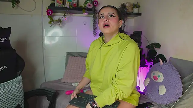 Lana Herondale online show from March 2026 02:29:01 AM