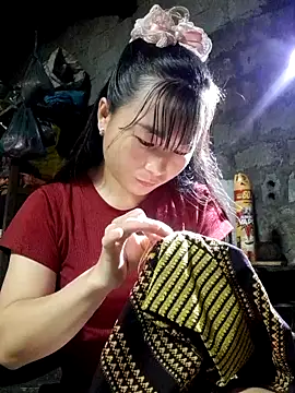 Sunyinn online show from November 2025 12:54:01 AM