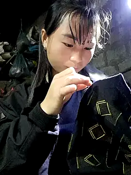 Sunyinn online show from November 2025 06:18:02 AM