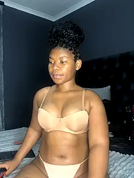 Snapshot of Thick_Shawtyy chatting on October 2025 11:22:02 PM Thick Shawtyy online show from October 2025 11:22:02 PM