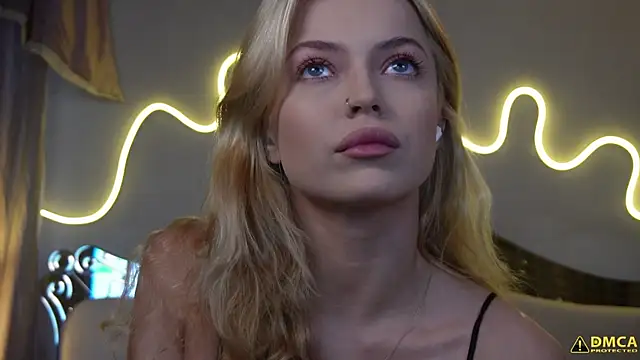 kellypeachcake online show from October 2025 05:44:02 AM