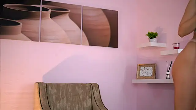 EvieMathis online show from December 2025 12:36:02 PM