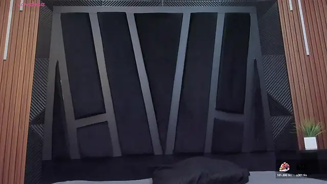 Snapshot of marco_garciia_ chatting on November 2025 11:10:02 PM marco garciia online show from November 2025 11:10:02 PM