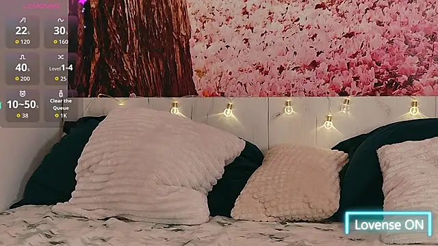 AuraPure online show from September 2025 09:51:01 PM