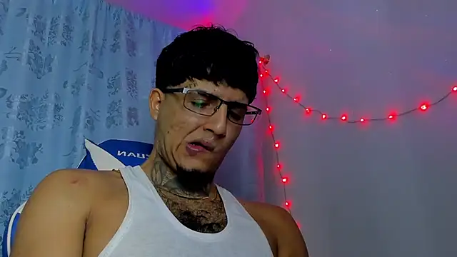 Snapshot of Lord_Luciferhot_Dirty666 chatting on January 2026 12:04:01 AM Lord Luciferhot Dirty666 online show from January 2026 12:04:01 AM