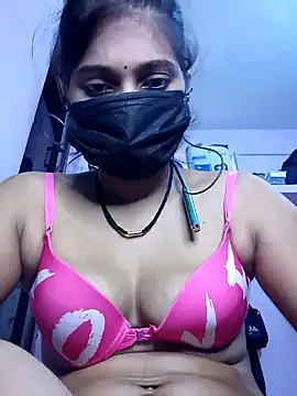 Snapshot of 3USHA chatting on October 2025 07:17:02 AM 3USHA online show from October 2025 07:17:02 AM