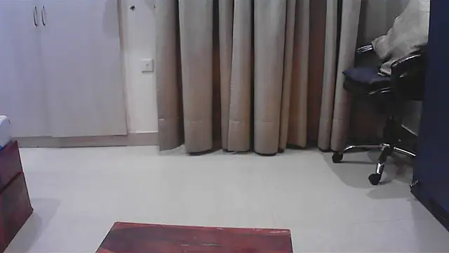 elize   online show from November 2025 02:25:02 AM