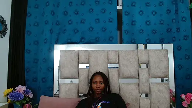 Snapshot of AmbarSmit chatting on November 2025 07:04:02 PM AmbarSmit online show from November 2025 07:04:02 PM