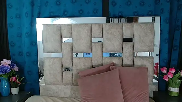 Snapshot of AmbarSmit chatting on November 2025 08:42:01 PM AmbarSmit online show from November 2025 08:42:01 PM