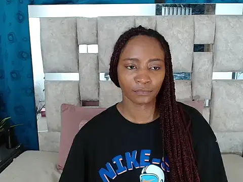 Snapshot of AmbarSmit chatting on November 2025 07:35:01 PM AmbarSmit online show from November 2025 07:35:01 PM