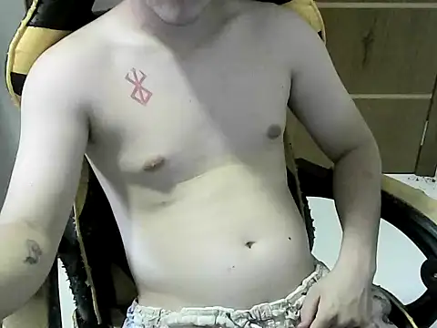 Snapshot of Satooru chatting on April 2026 08:51:01 PM Satooru online show from April 2026 08:51:01 PM