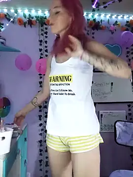 Purple2StayThnxx online show from October 2025 01:23:02 PM