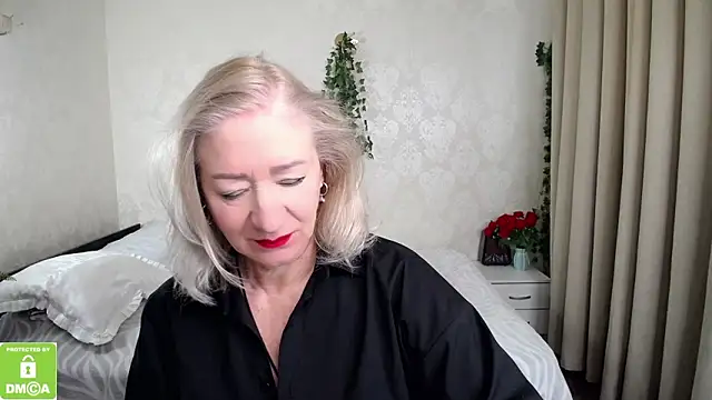 hunters woman online show from March 2026 07:48:02 AM