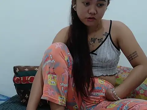 Snapshot of naughtyasian_girl chatting on April 2026 06:10:01 PM naughtyasian girl online show from April 2026 06:10:01 PM