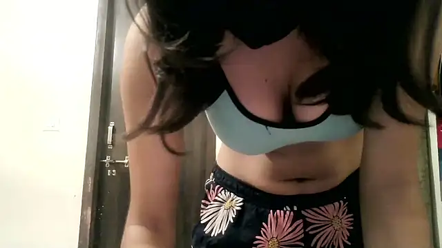 Aarohi An online show from April 2026 12:31:01 PM