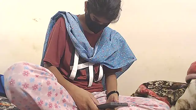 Snapshot of Aarohi_An chatting on June 2026 06:45:01 AM Aarohi An online show from June 2026 06:45:01 AM