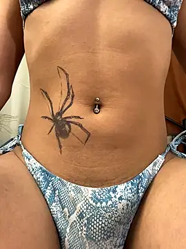 LalexiPorsild online show from October 2025 02:06:02 PM