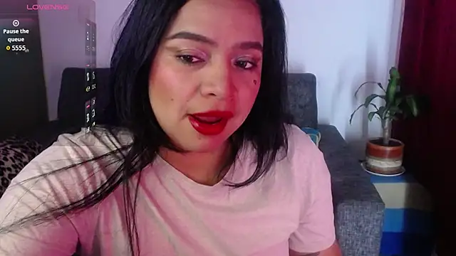 Snapshot of Sara_cute92 chatting on February 2026 05:00:01 AM Sara cute92 online show from February 2026 05:00:01 AM