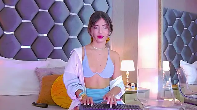 BlaireParker online show from October 2025 12:56:01 PM