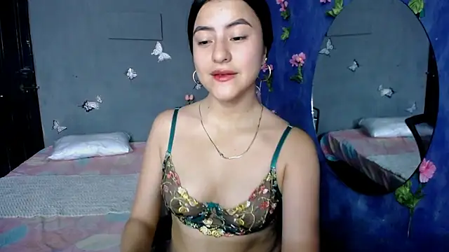 Snapshot of Karina_sweet1 chatting on September 2025 03:55:01 PM Karina sweet1 online show from September 2025 03:55:01 PM