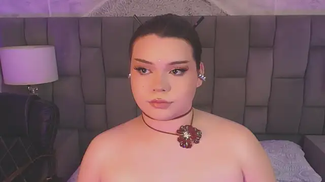 Maxxxine1 online show from November 2025 04:37:02 AM