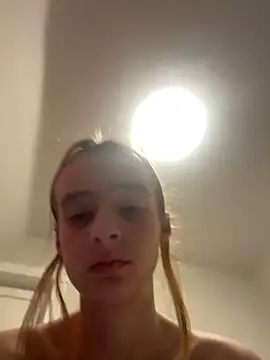 SeccySerena online show from February 2026 08:47:01 PM