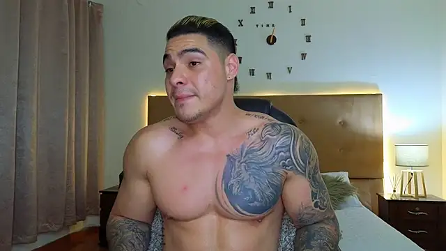 Steven Velez online show from November 2025 03:52:02 AM