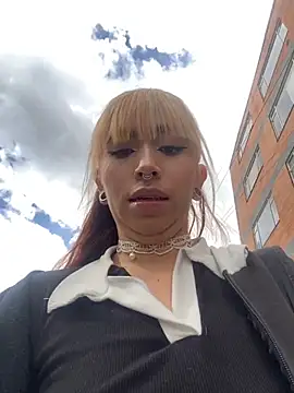 Sallem Pink online show from September 2025 01:11:02 PM