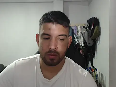 Axel11113 online show from September 2025 03:39:01 AM