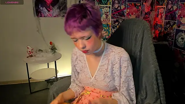 CarolineRichter online show from November 2025 03:30:02 AM