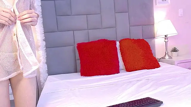 Snapshot of Noah_Bells chatting on January 2026 12:42:01 PM Noah Bells online show from January 2026 12:42:01 PM