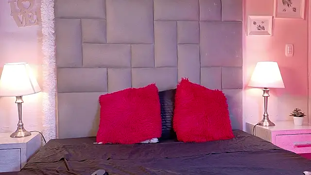 Snapshot of Noah_Bells chatting on February 2026 12:59:02 PM Noah Bells online show from February 2026 12:59:02 PM