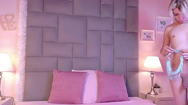 Snapshot of Noah_Bells chatting on February 2026 12:54:01 PM Noah Bells online show from February 2026 12:54:01 PM