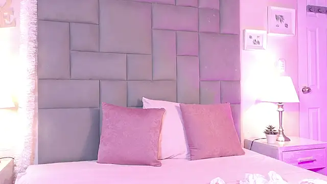 Snapshot of Noah_Bells chatting on February 2026 01:53:02 PM Noah Bells online show from February 2026 01:53:02 PM