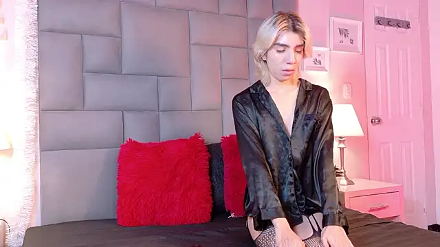 Snapshot of Noah_Bells chatting on February 2026 01:23:02 PM Noah Bells online show from February 2026 01:23:02 PM