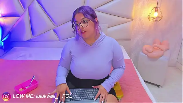 lulukawai16 online show from September 2025 07:19:02 PM