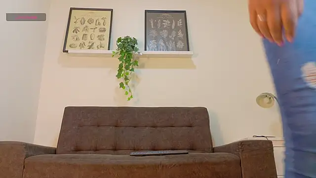 RiriiBrunette   online show from March 2026 07:31:01 PM