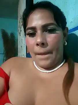 Snapshot of camila_rogue chatting on October 2025 01:37:02 AM camila rogue online show from October 2025 01:37:02 AM