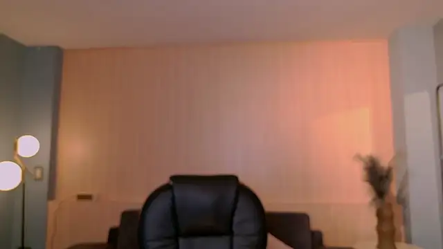 AgathaKondo  online show from December 2025 01:21:02 AM