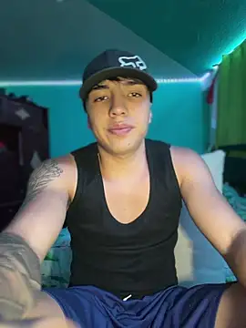 Snapshot of pabonsito chatting on June 2026 01:40:01 AM pabonsito online show from June 2026 01:40:01 AM