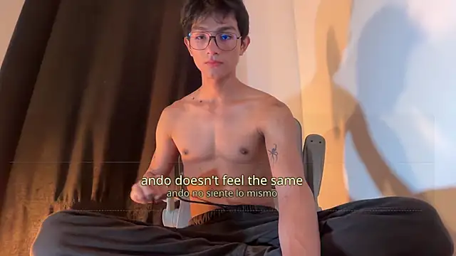 Snapshot of Angel_bunny2 chatting on December 2025 02:08:02 AM Angel bunny2 online show from December 2025 02:08:02 AM