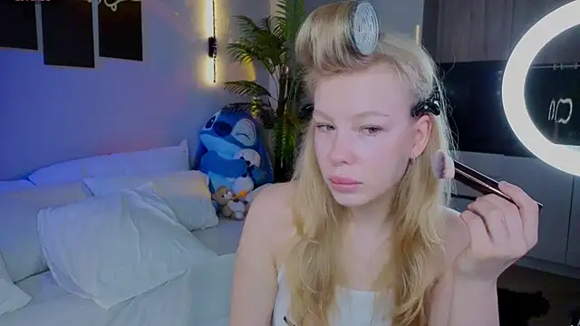 emilyshepar d online show from May 2026 02:06:02 AM