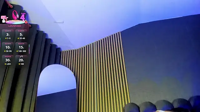 Gina 77 online show from October 2025 12:16:01 PM