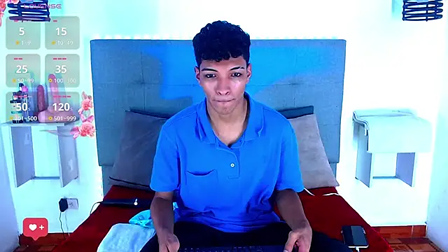 Snapshot of Rick_Wade chatting on November 2025 03:23:02 AM Rick Wade online show from November 2025 03:23:02 AM