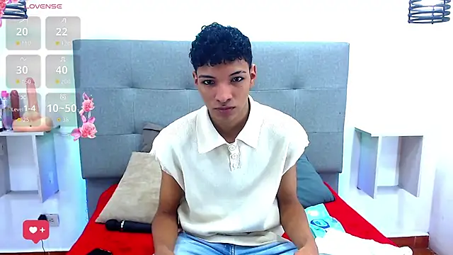 Snapshot of Rick_Wade chatting on November 2025 03:28:01 AM Rick Wade online show from November 2025 03:28:01 AM